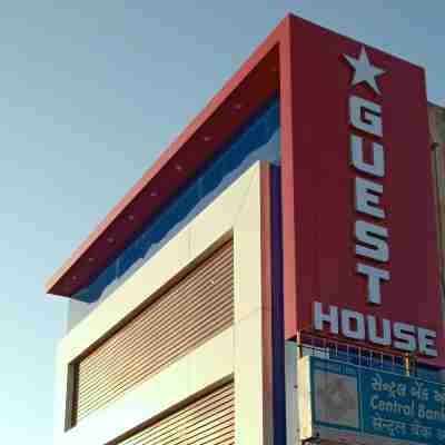 Star Guest House Hotel Exterior
