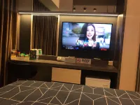 MTOWN RESIDENCE 2BR at SUMMARECON SERPONG BY GIZL LUXURY - Homestays