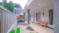 Villa Sunflower Private Pool by Masterpiece Villa Hotels in Batu Sub-District