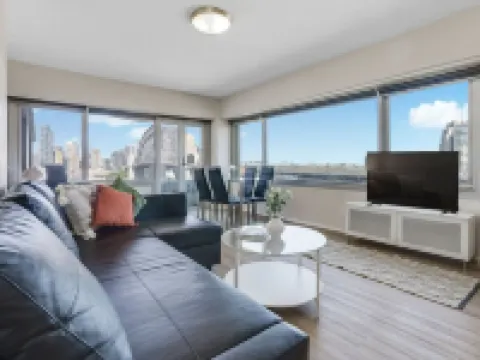 Iconic Views Hotels in Kirribilli
