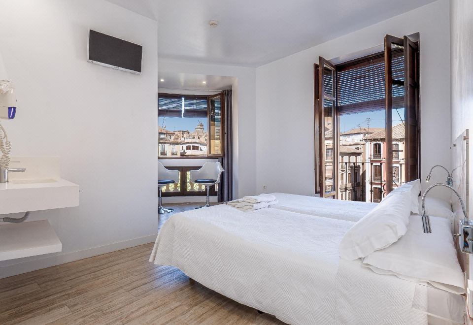 2. Amc 그라나다..