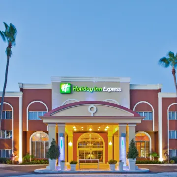 Holiday Inn Express CLEARWATER EAST - ICOT CENTER by IHG