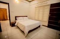 Cliff Way Apartments - พร้อมระเบียง