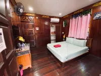 Muor Village Hotel