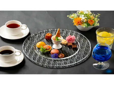 Cypress Garden Hotel Отели рядом с достопримечательностью «Watanabe Kenichi Trick Art Museum»