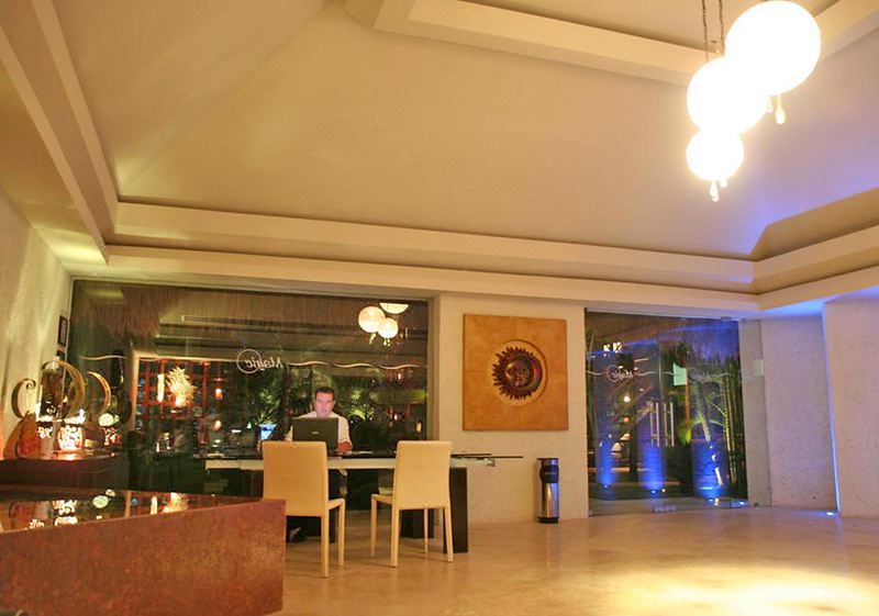 Hotel Magic Blue Over view