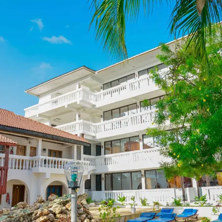 Best Western Jangwani Sea Breeze Hotel