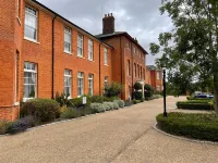 Luxurious Private One Bedroom Apartment in Braintree with Free Parking Near City Centre Hotels in Braintree