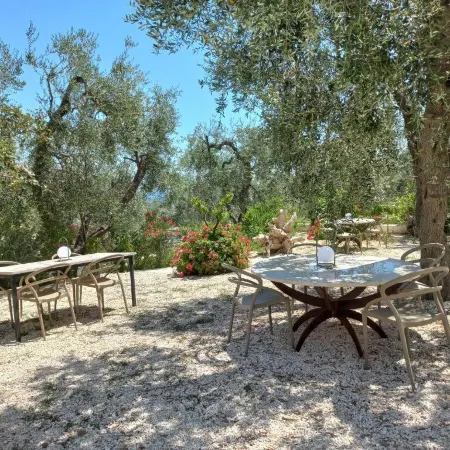 Hmo Glamping & Suites in Vignanotica