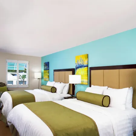 Silver Palms Inn