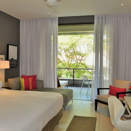 Eden Bleu Hotel