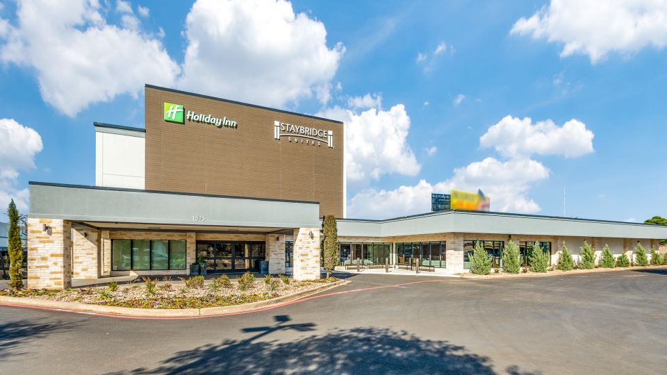 Holiday Inn DALLAS MARKET CTR LOVE FIELD by IHG
