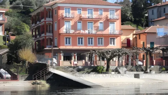 Albergo Riva hotel