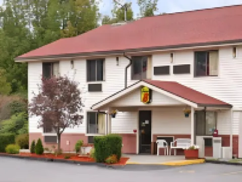 Super 8 by Wyndham Augusta Hotels in Augusta