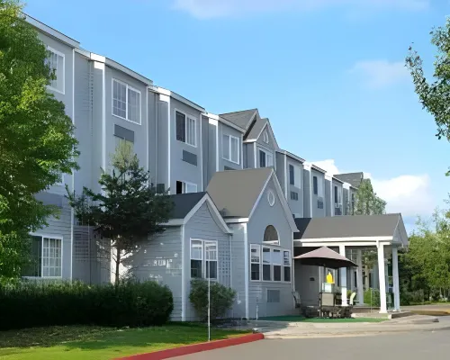 Baymont Inn & Suites by Wyndham Anchorage Airport من الخارج Photos