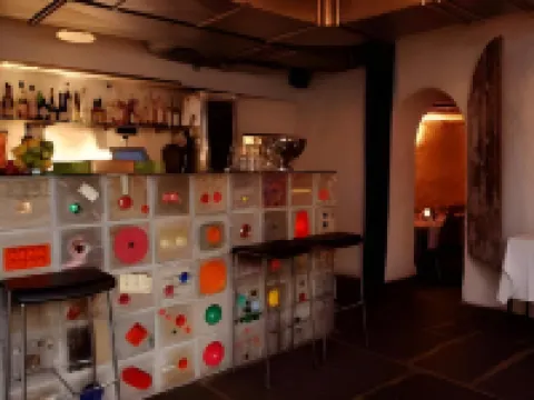 โรงแรมไฮเมิน โรงแรมในบาร์เกิน