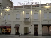 Hotel Waldinger Hotel di 