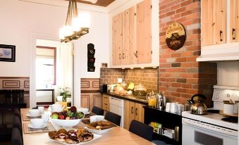 Bed and Breakfast du Village Bbv - Housity