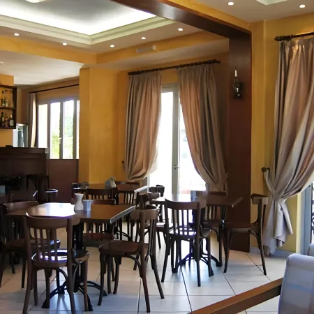 Ikaros Hotel Elliniko