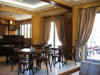 Ikaros Hotel Elliniko