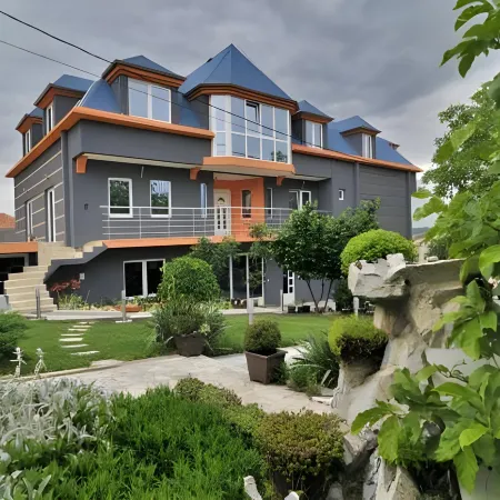 Garni Hotel Lama