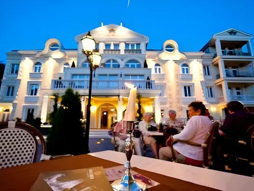 Hotel Aurum - Hot Springs