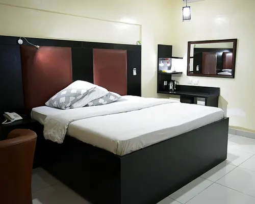 Golphin Hotel and Suites - 3 estrellas