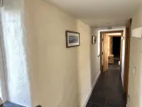 Awel y Môr - 3 Bedroom Cottage - Whitesands Hotels in St Davids