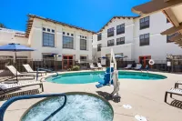 Hampton Inn & Suites Phoenix/Goodyear - Pools