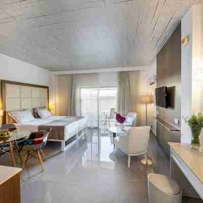 King Jason Paphos - Designed for Adults by Louis Hotels Rooms