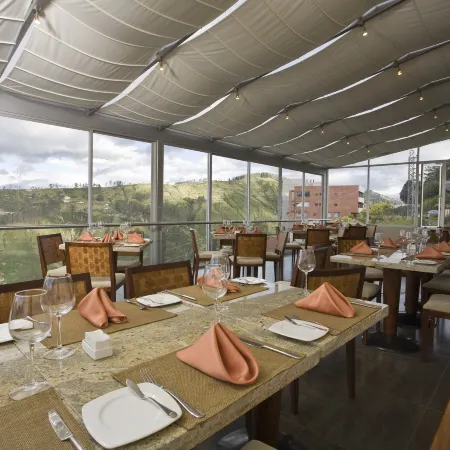 Hotel Stubel Suites & Cafe