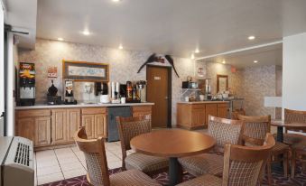 Super 8 by Wyndham Austin North/University Area