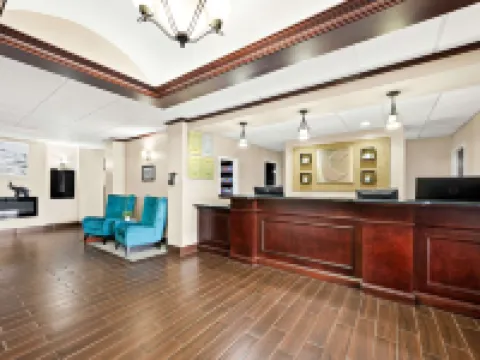 コンフォート スイーツ アビンドン I-81 アビンドンのホテル