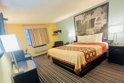 Super 8 by Wyndham Warrenton Hôtels à : Warrenton