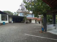 Villa Asia Jaya RedPartner Hotels in Wonosalam