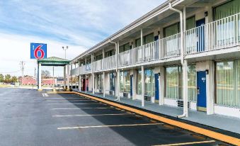 Motel 6 Somerset, KY