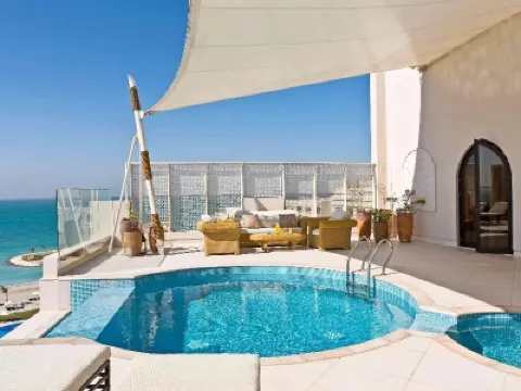 노보텔 이타자이  호텔