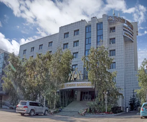 Tygyn Darkhan Hotel