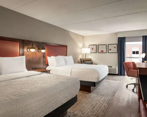 Hampton Inn Columbia-Downtown Historic District Hotels near Never Bust Chain