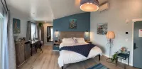 HarborWalk Inn