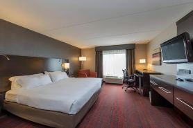Holiday Inn Express & Suites Auburn