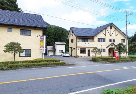 수도마리 노 야도 선모어의 욕실 또는 전경