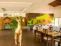 Jharna Resort  Navegaongate Tadoba - Bãi đậu xe