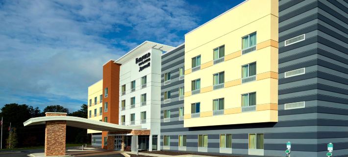 Fairfield Inn & Suites Hendersonville Flat Rock Hotels in Henderson County