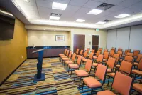 Fairfield Inn & Suites Denver Northeast/Brighton - Parking