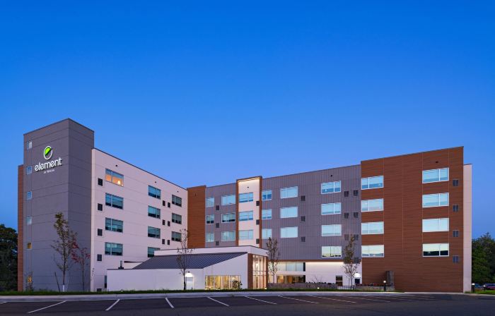 Element Spring Valley