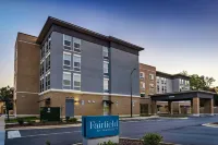 Fairfield Inn & Suites Morganton Historic Downtown فنادق في مورجانتون
