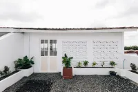 RedDoorz Syariah Near Gor Bung Karno Nganjuk Các khách sạn ở Nganjuk Sub-District