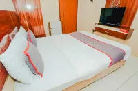 Aurora Rooms at Green Lake View Apartment