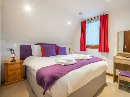 Lothlorien Lodge 4 Отели рядом с достопримечательностью «Commando Monument»